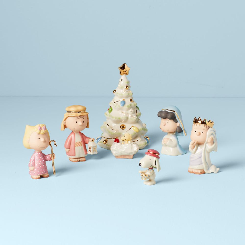 cambridge silversmiths Peanuts 7-Piece Christmas Pageant Figurines