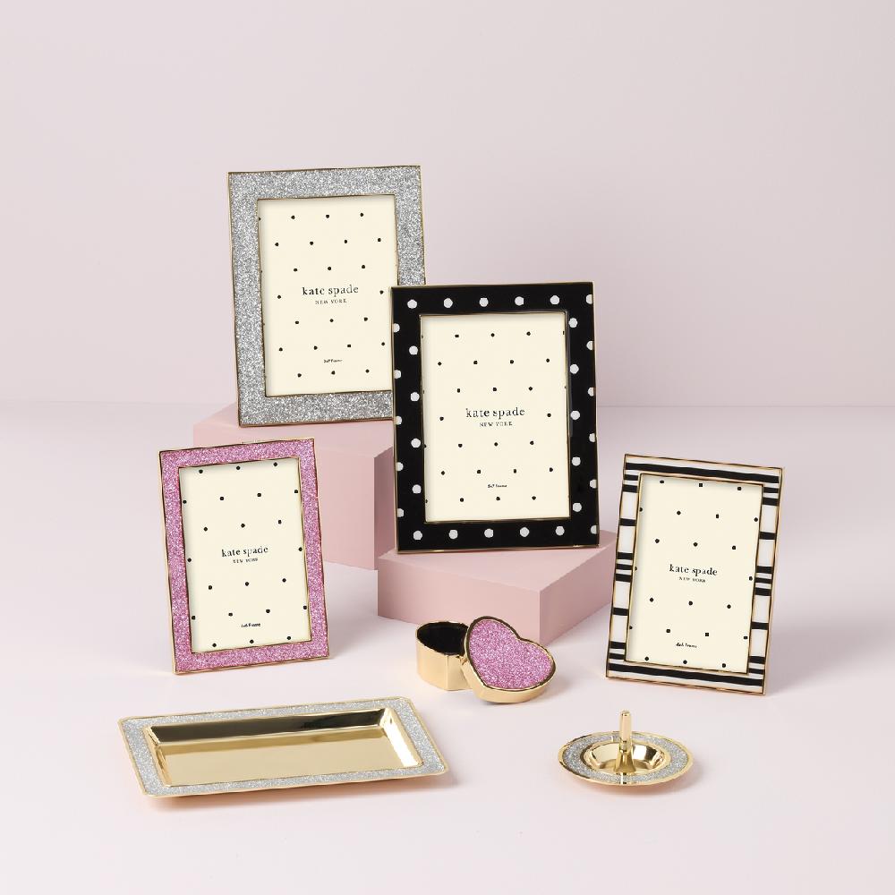 Cambridge Silversmiths Sitting Pretty 4x6 Stripe Frame