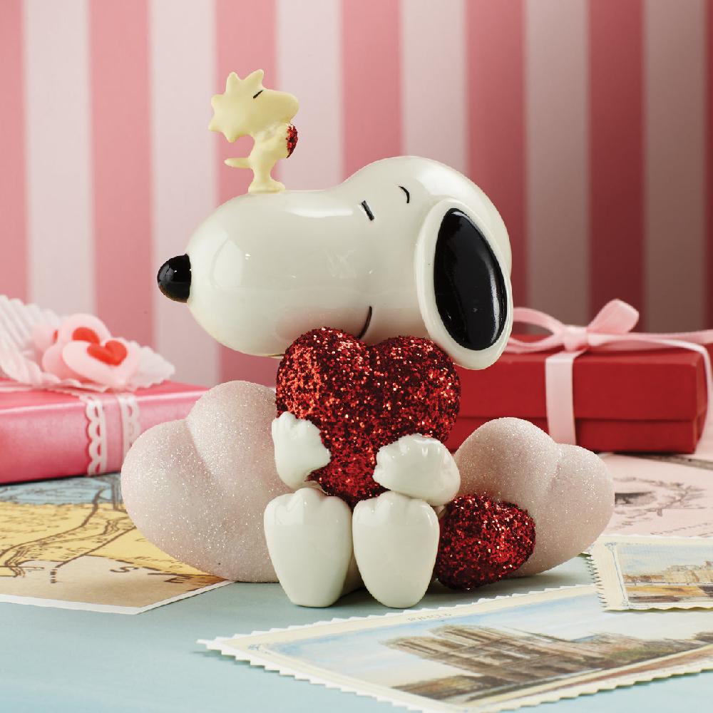 Cambridge Silversmiths SNOOPY™'s Love Figurine By Lenox