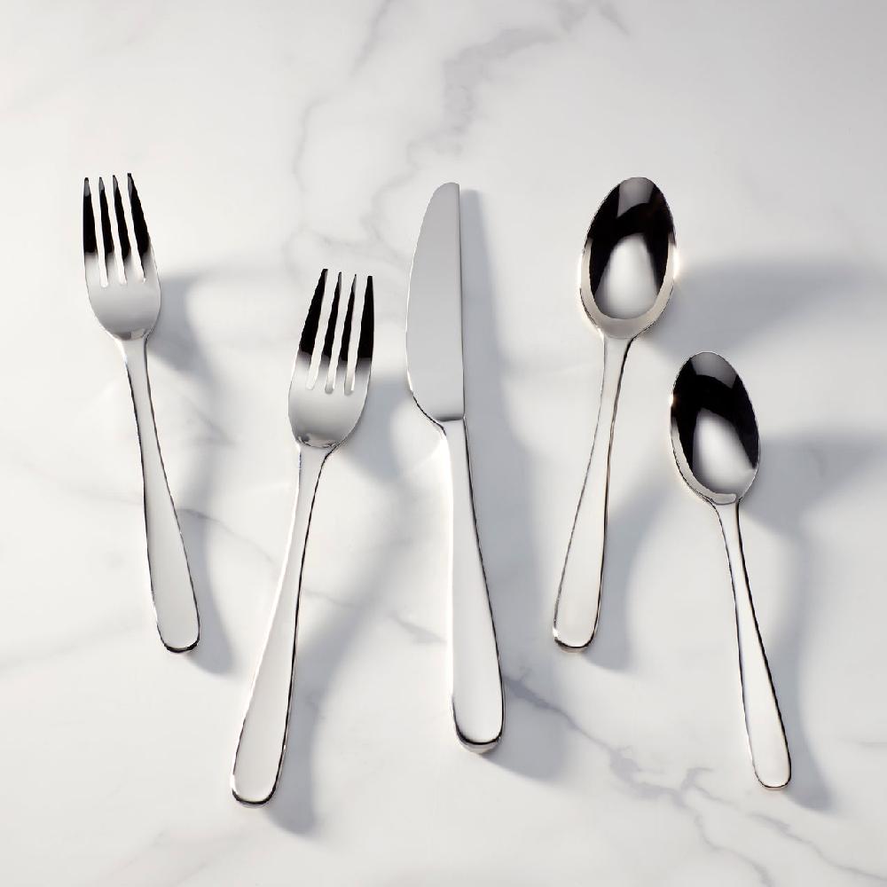 cambridge silversmiths Stratton 65-Piece Flatware Set