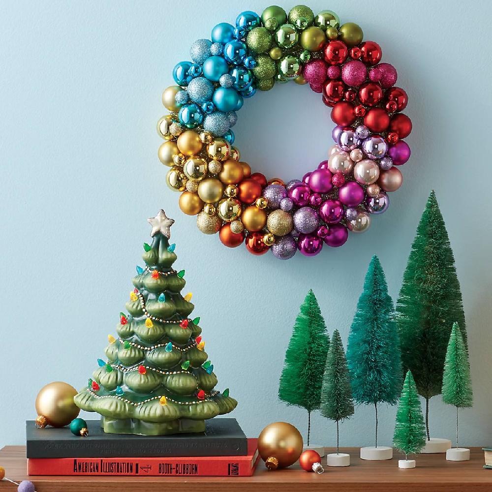 Cambridge Silversmiths Treasured Traditions Green Light-Up Tree Figurine