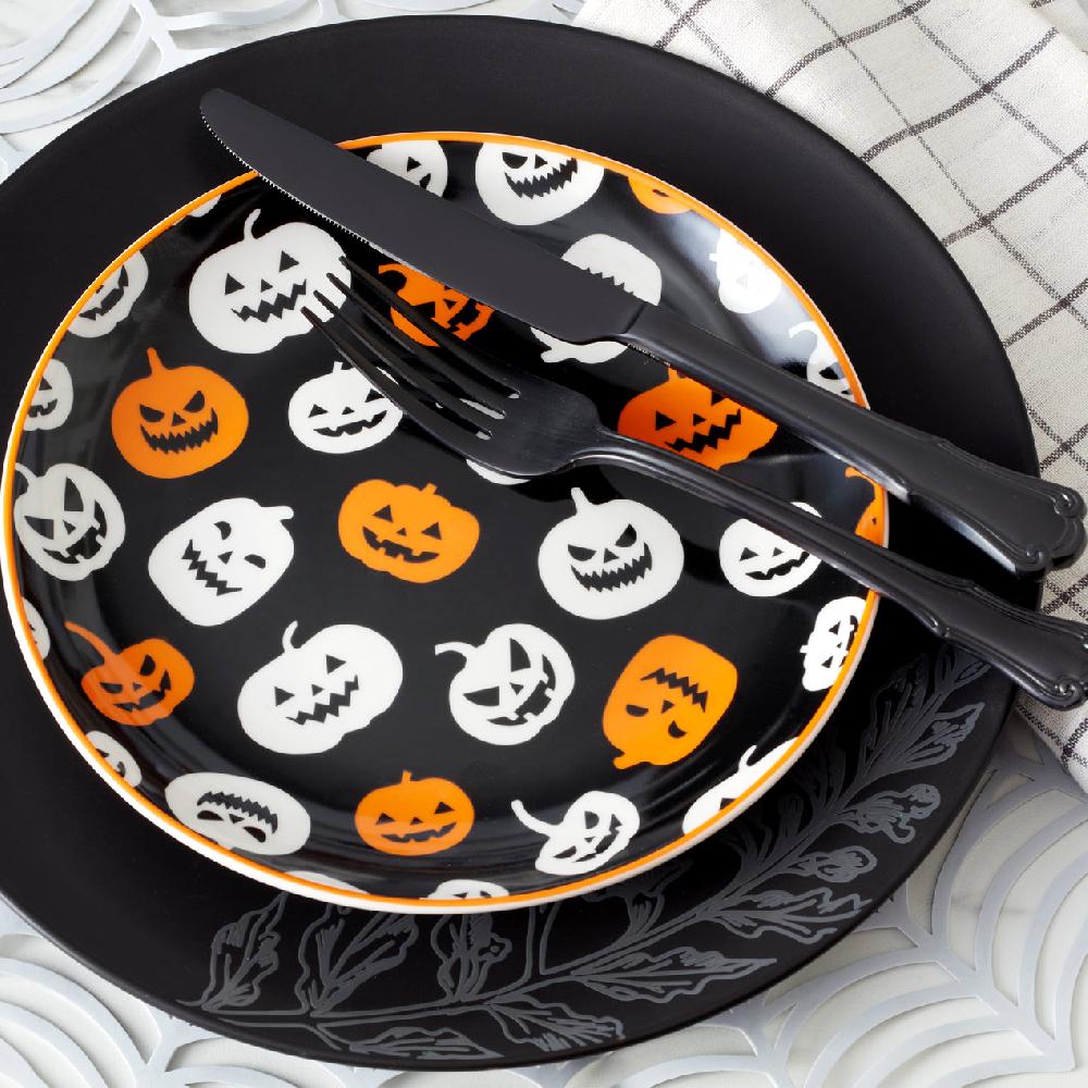 Cambridge Silversmiths Vintro Halloween Accent Plates Set Of 4