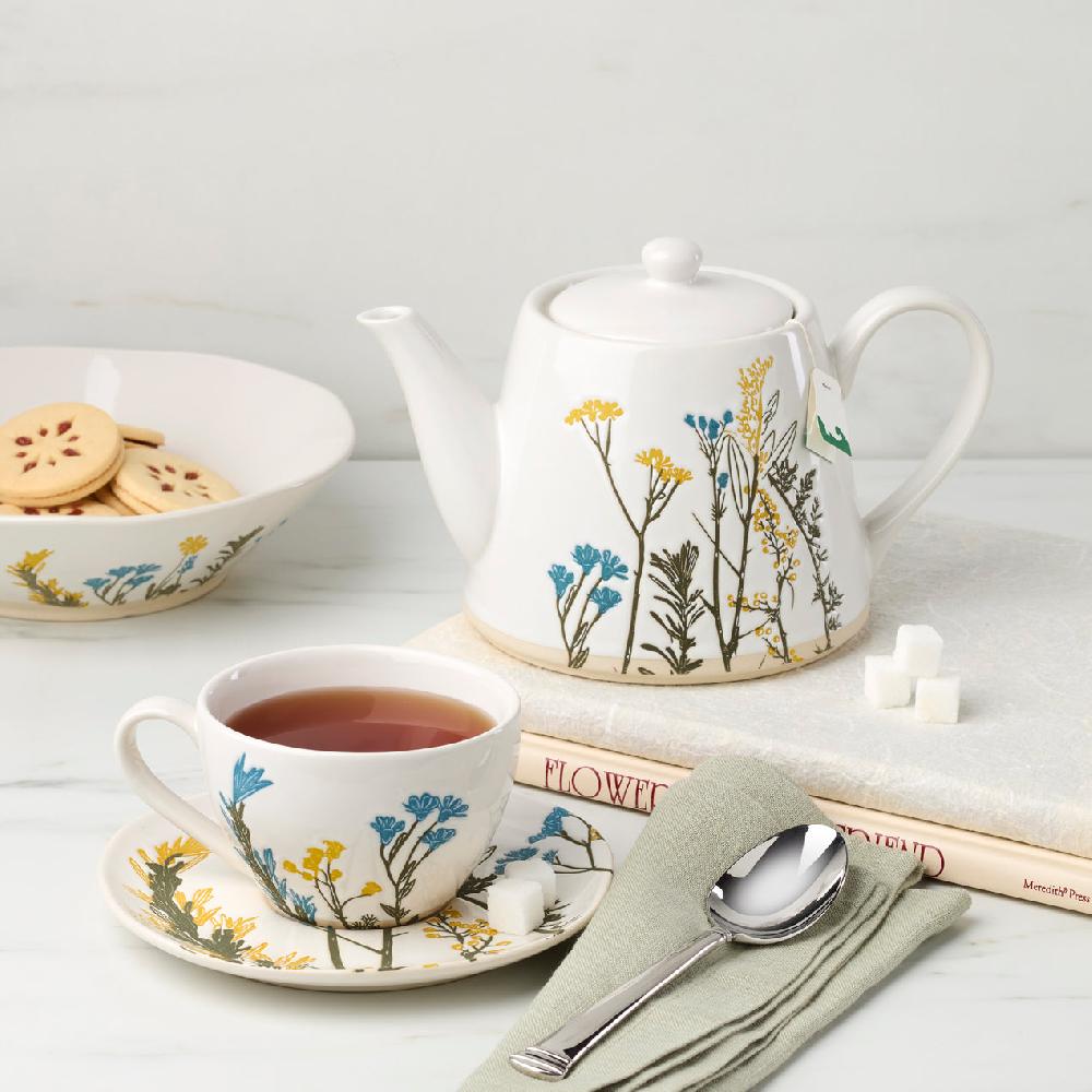 Cambridge Silversmiths Wildflowers Tea Cup & Saucer Set Of 4