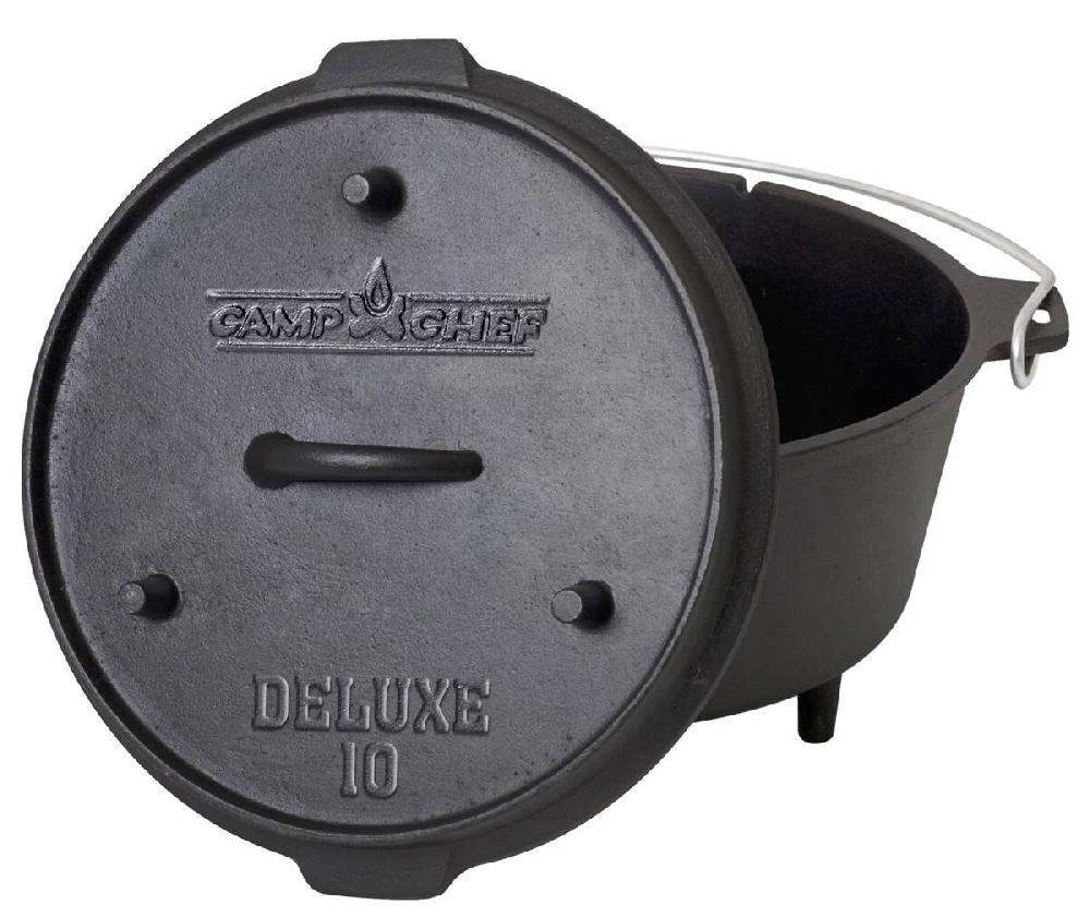 camp chef Deluxe Dutch Oven