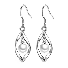 Candy Candle 925 Sterling Silver Hollow Leaf Pearl Drop Earrings