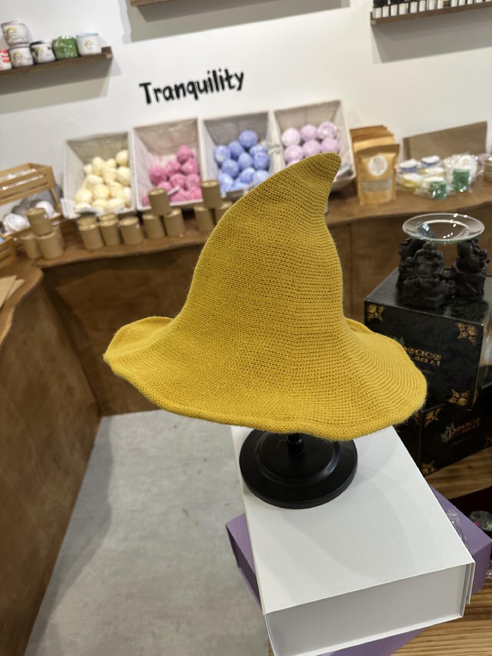 Candy Candle Witchcraft Unisex Woollen Hat