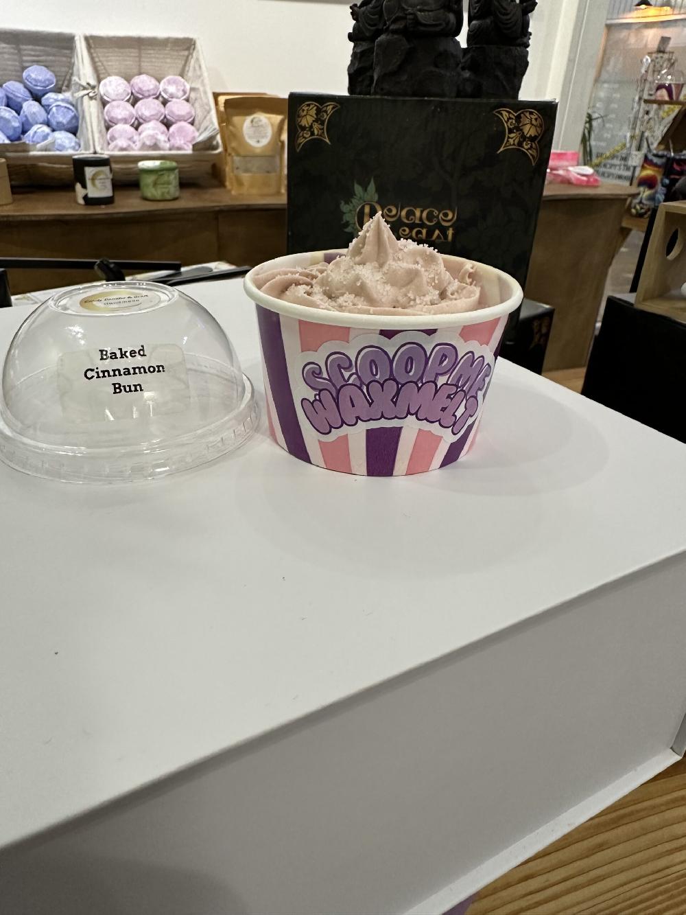 Candy Candle ScoopMe Baked Cinnamon Bun Soy Wax Melt