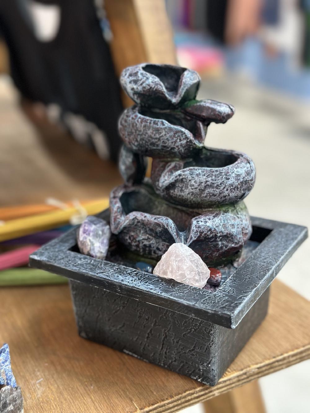 candy candle Tabletop Water Feature – 20cm – Cascading Pots