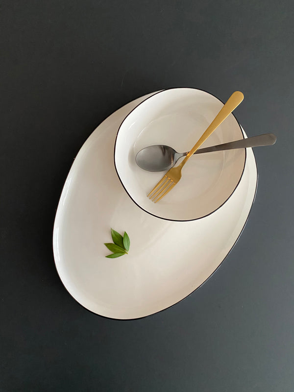 Canvas Home Abbesses Black Rim Porcelain Small Serving Platter