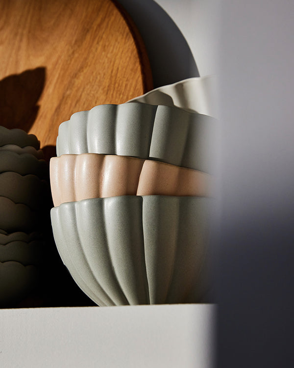 Canvas Home Lafayette Round Blush Stoneware Serving Bowl