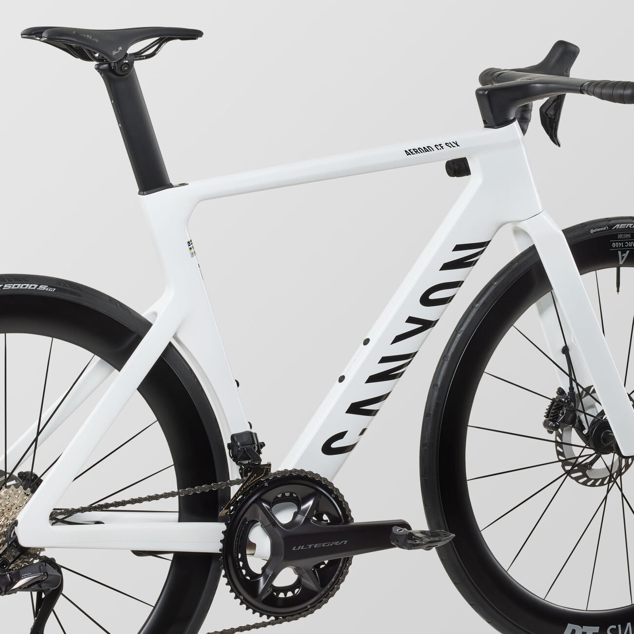 Canyon Aeroad CF SLX 8 Di2 Crystal White