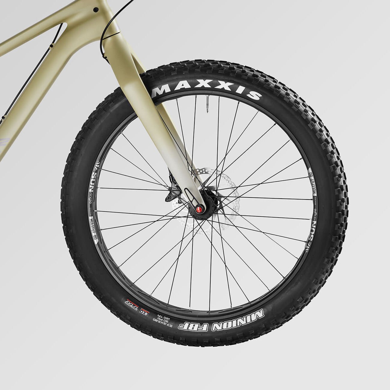 Canyon Dude CF 8 In The Valley