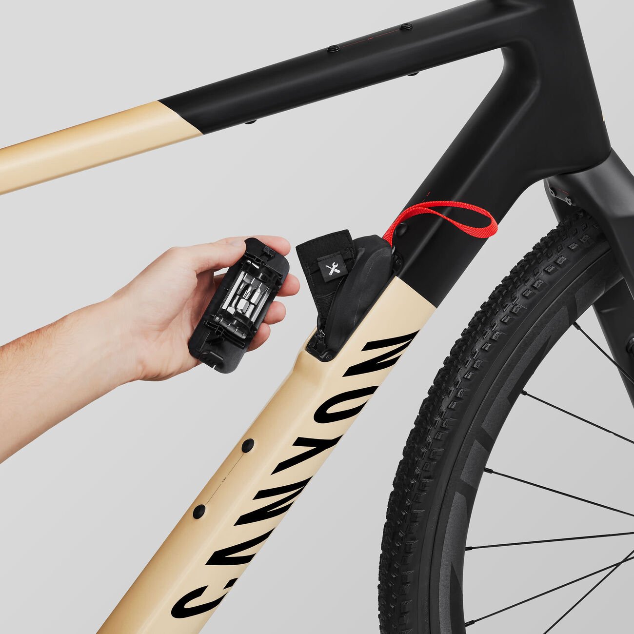 Canyon Grail CF SLX 8 AXS Sand Grain