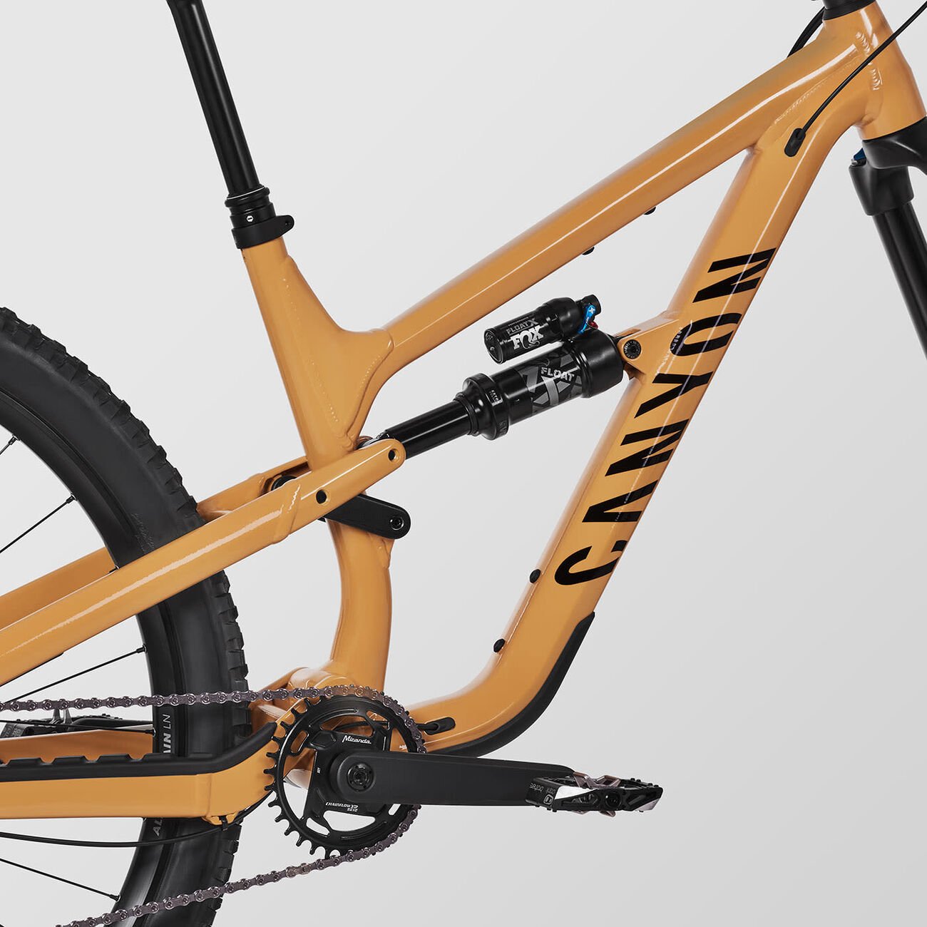 Canyon Spectral 6 Dark Honey