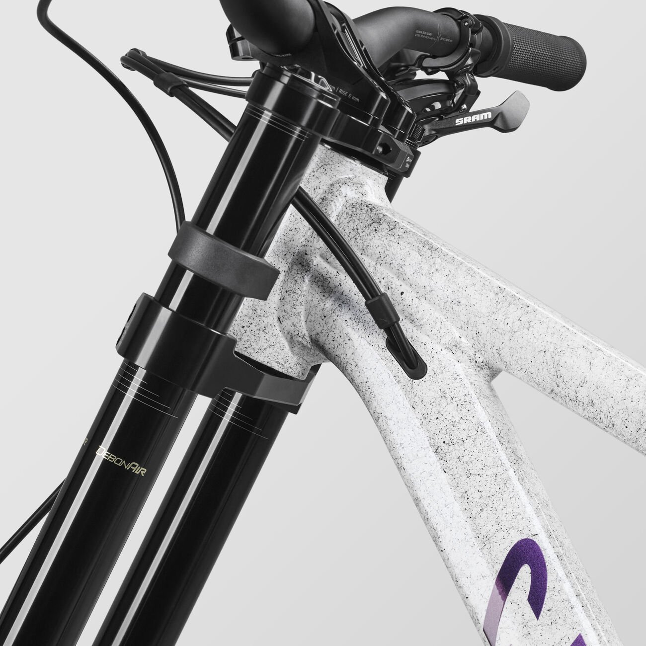 Canyon Torque DH CLLCTV TV Noise