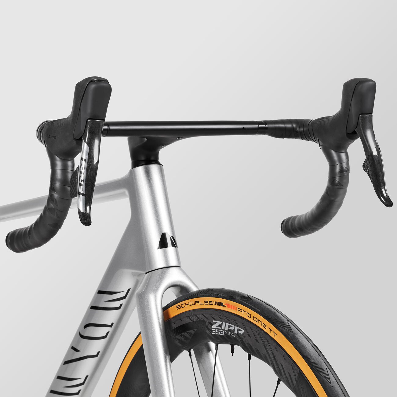 Canyon Ultimate CFR ETap Cold Crystal