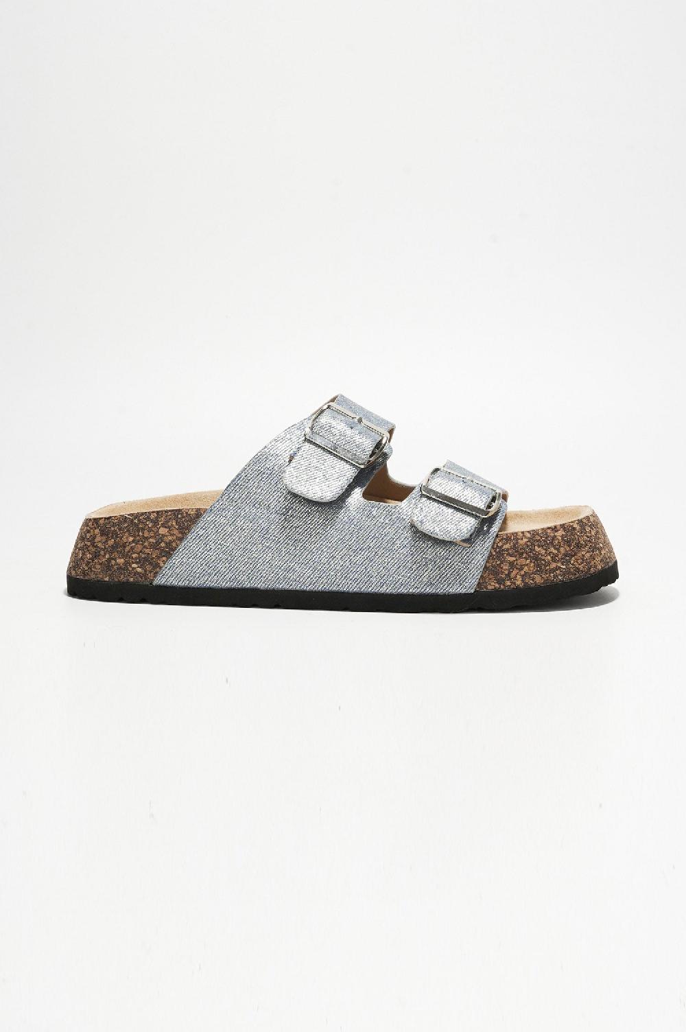 Cape Robbin Alia Buckled Metallic Fiber Flatform Sandals - Silver