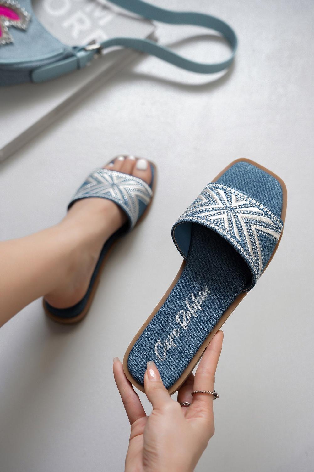 cape robbin Anthe Rhinestone Embroidery Square Toe Slide Sandals - Denim