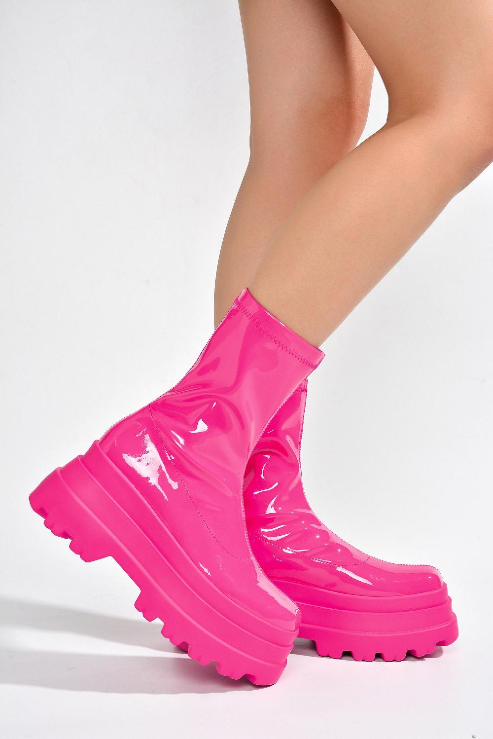 Cape Robbin Beluga Shiny Patent Lug Platform Booties - Pink