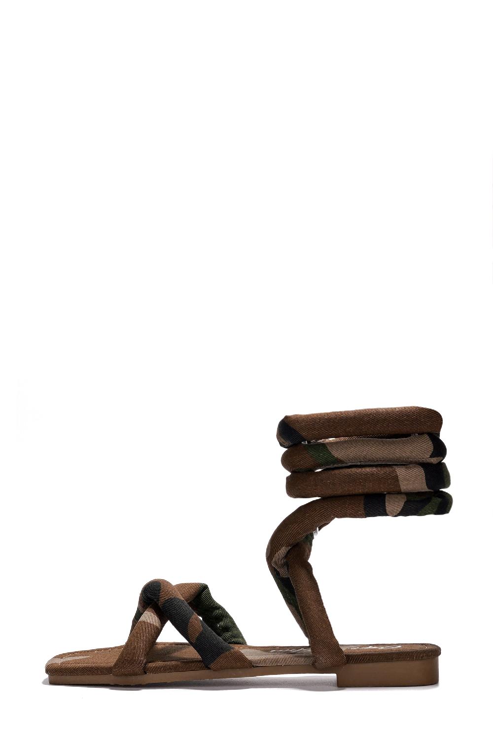 Cape Robbin Bernette Thick Lace Strappy Flat Sandals - Camouflage