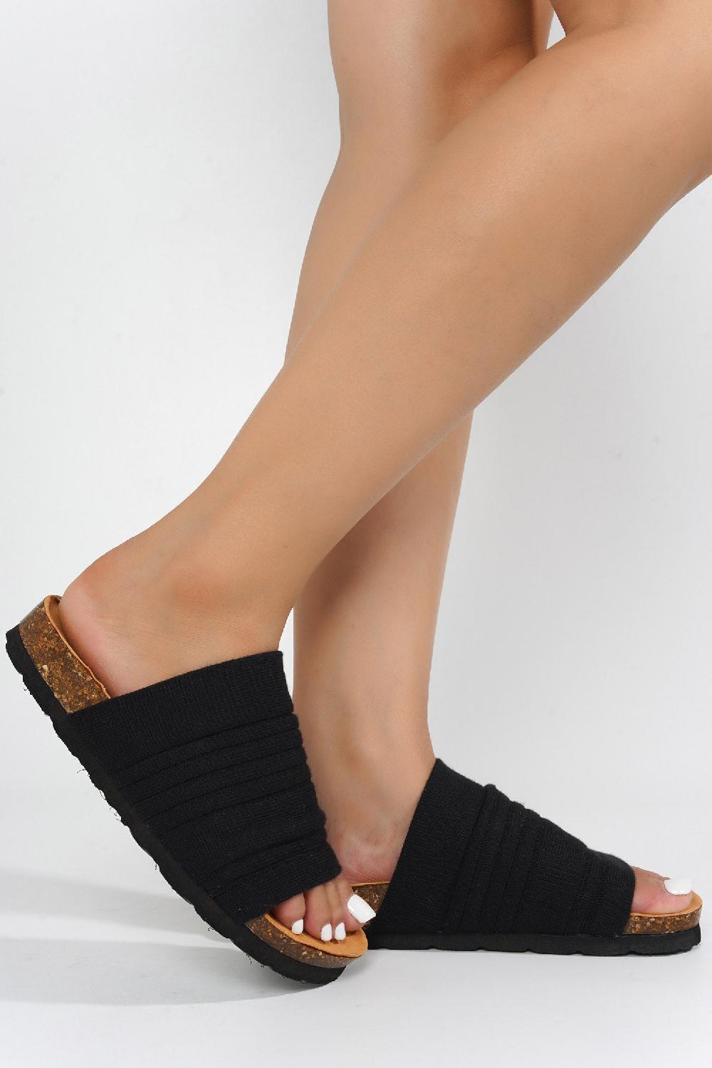 Cape Robbin Calida Knit Contoured Footbed Flat Sandals - Black