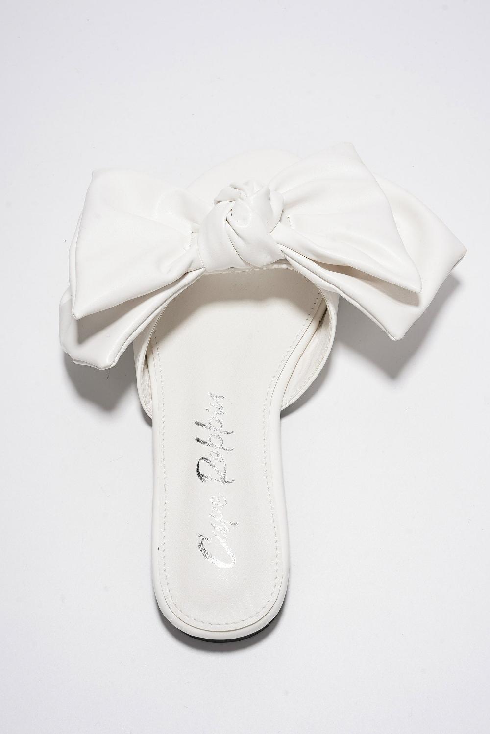 Cape Robbin Chrysler Chic Bow Flat Sandals - White