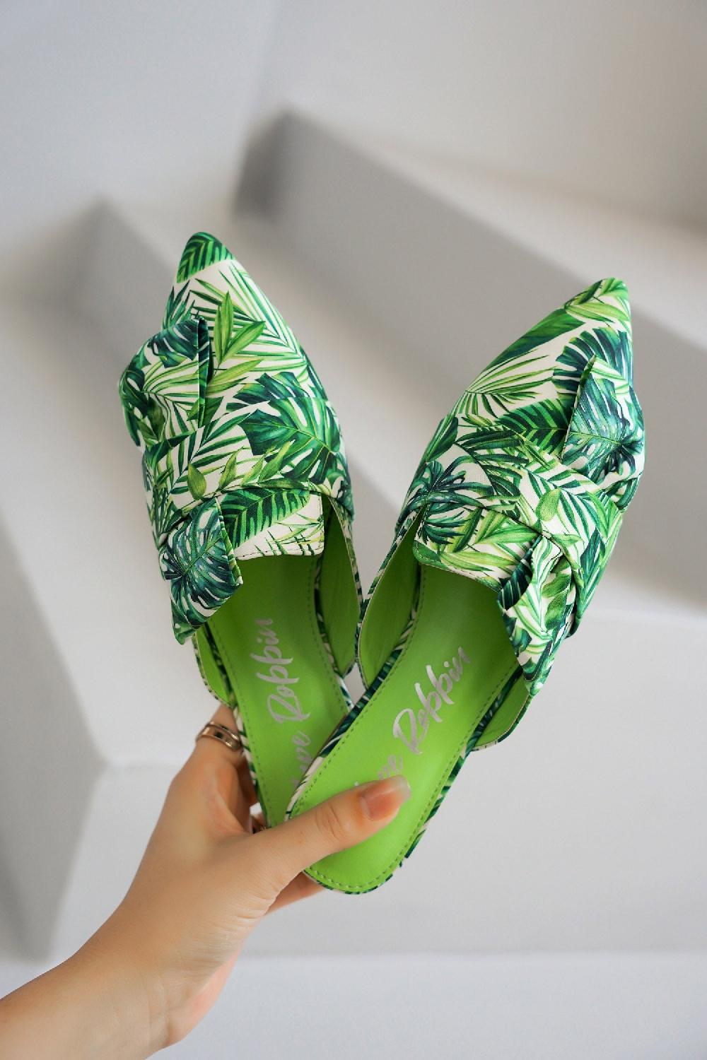 cape robbin Carolyn Knot Slip On Point Toe Flat Mules - Green