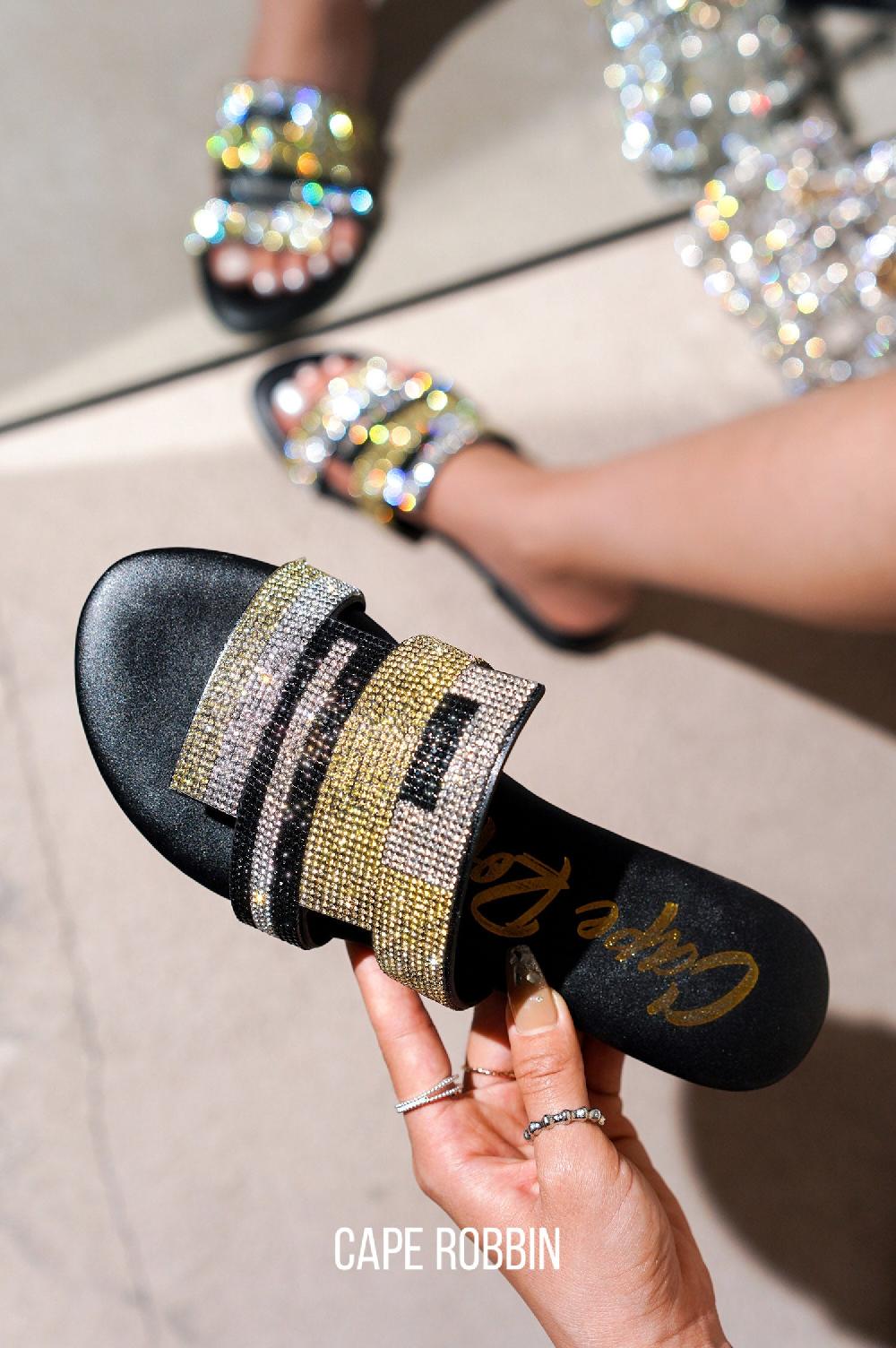 cape robbin Cordelia Rhinestone Coated Round Toe Flat Sandals - Black