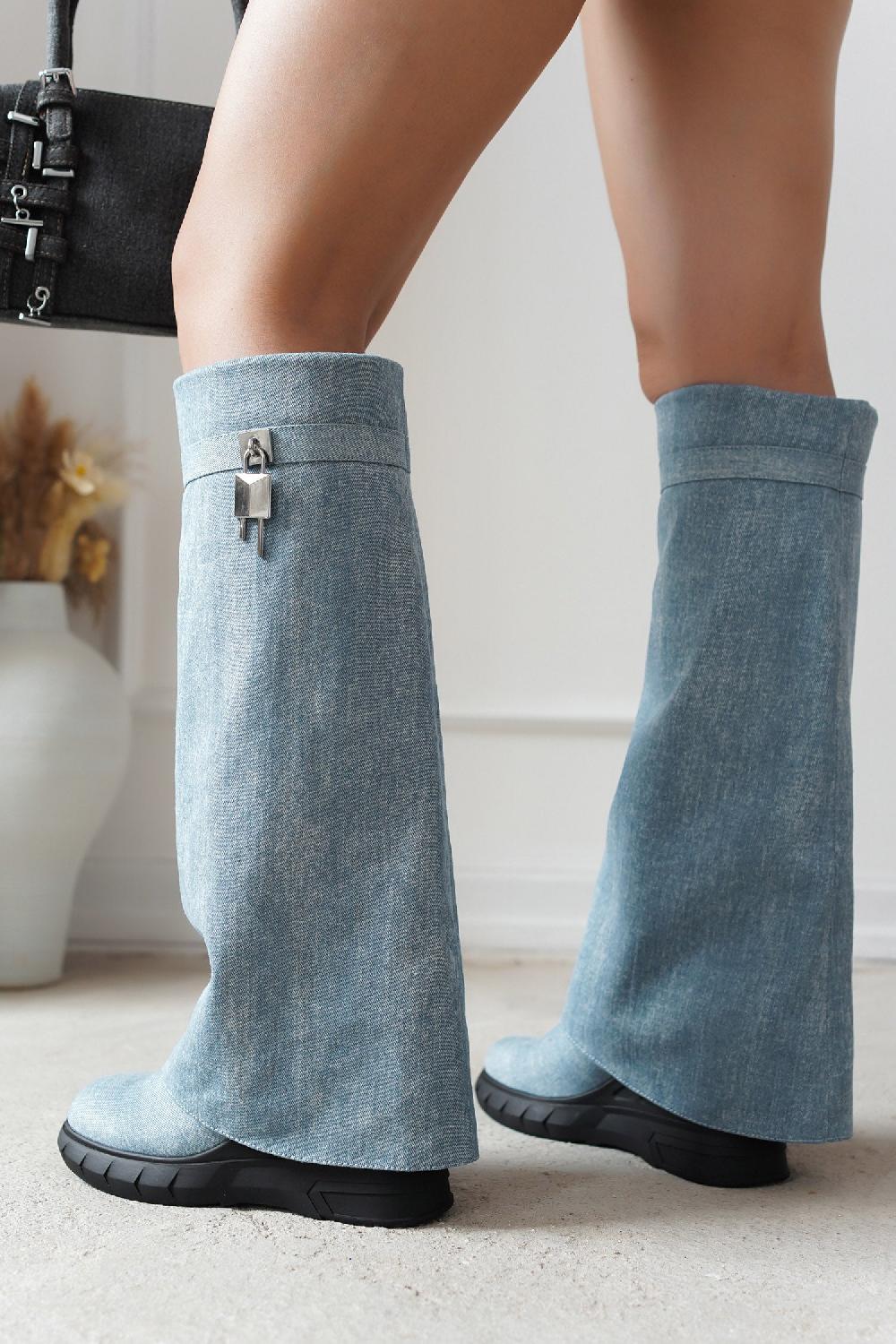 cape robbin Darin Round Toe Knee-High Platform Boots - Denim