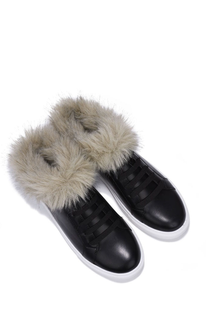Cape Robbin Denice Round Toe Slip On Fur Sneakers - Black