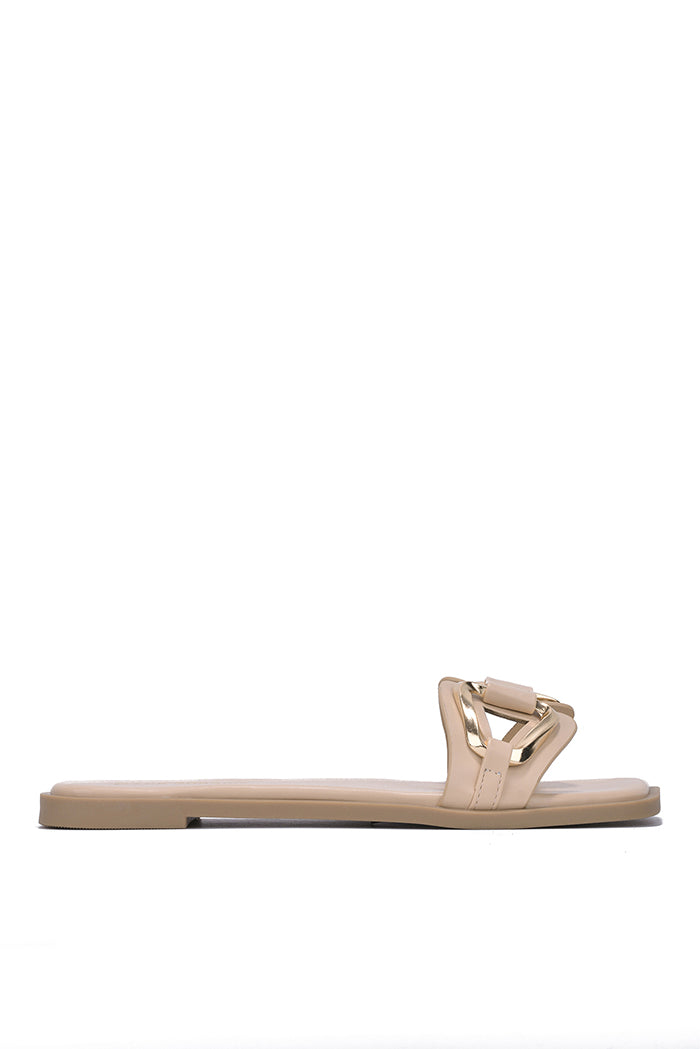 Cape Robbin Jocha Stylish Summer Slide Sandals With Gold Accent Chain - Nude