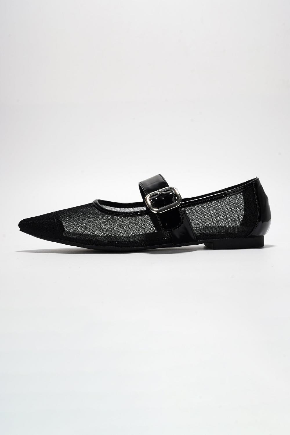 Cape Robbin Linzy Buckle Strap Point Toe Ballet Flats - Black