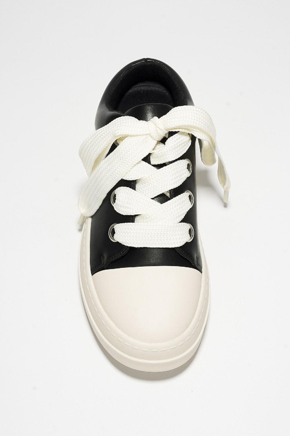 Cape Robbin Minette Slip On Lug Sole Thick Lace Sneaker - Black