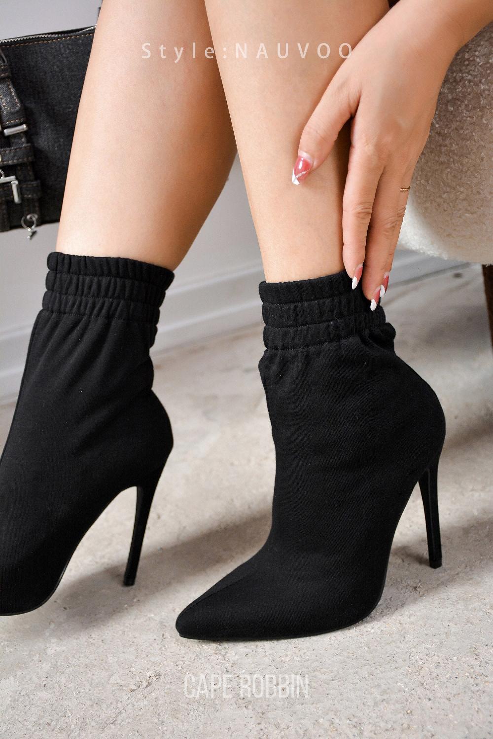 cape robbin Nauvoo Pointy Toe High Heel Ankle Booties - Black