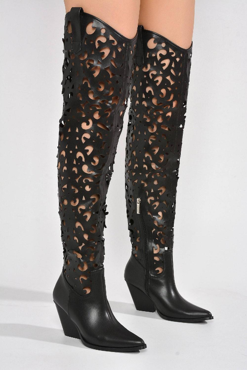 Cape Robbin Stivale Thigh High Cowboy Block Heel Boots - Black