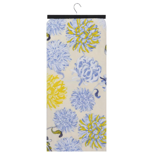 Capelli New York Dahlia Outlines Micro Cozy Throw