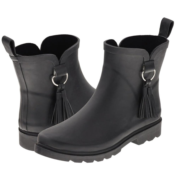 Capelli New York Ladies All Over Matte Short Rain Boot With Side Metal Trim And Tonal Tassel