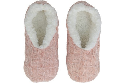 Capelli New York Ladies Cable Knit Chenille Pull On Slipper Socks