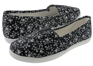 Capelli New York Ladies Printed Fabric Slip-On Sneaker