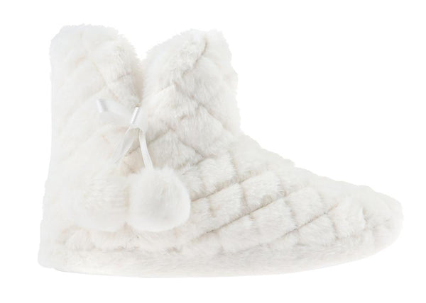 Capelli New York Ladies Quilted Faux Fur Slipper Boot