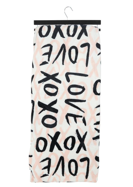 Capelli New York XOXO Love Micro Cozy Throw Blanket