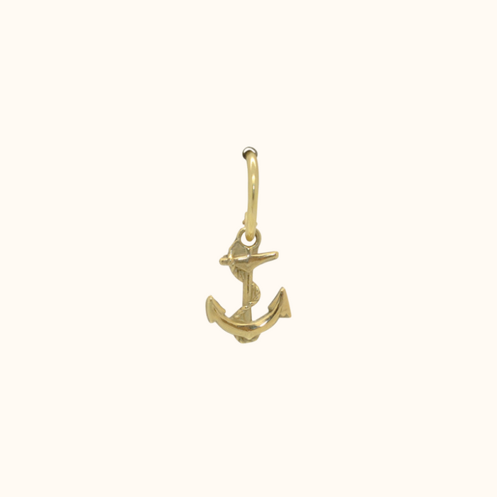 Capi Anchor Pendant