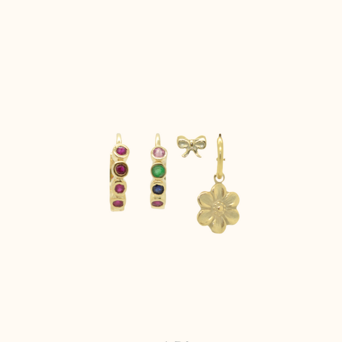 Capi Bow Stud