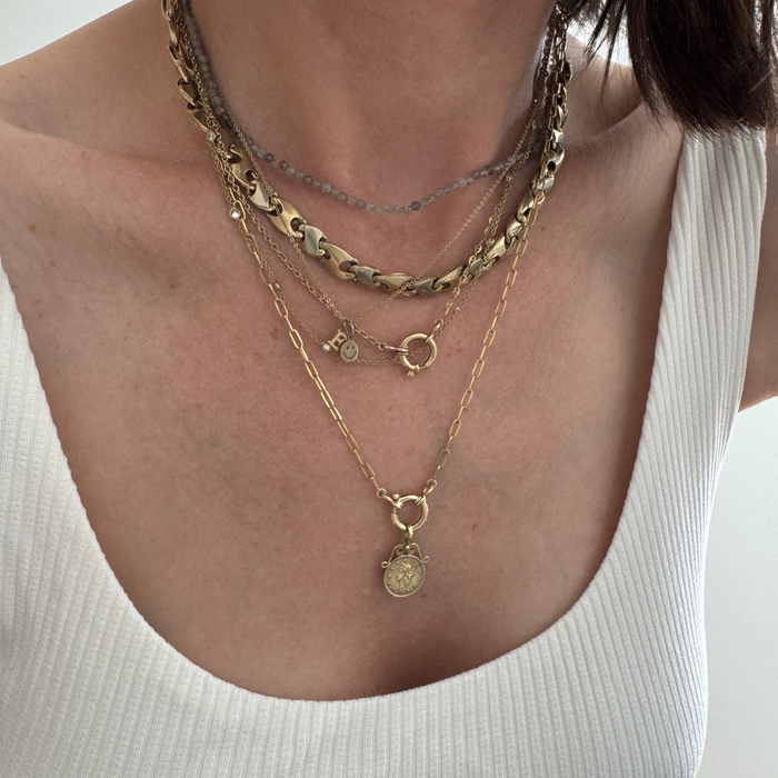 Capi Closed Forever Necklace With Big Springlock