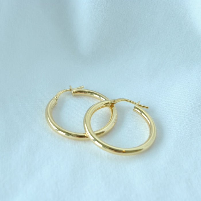 Capi The Classic Hoop M