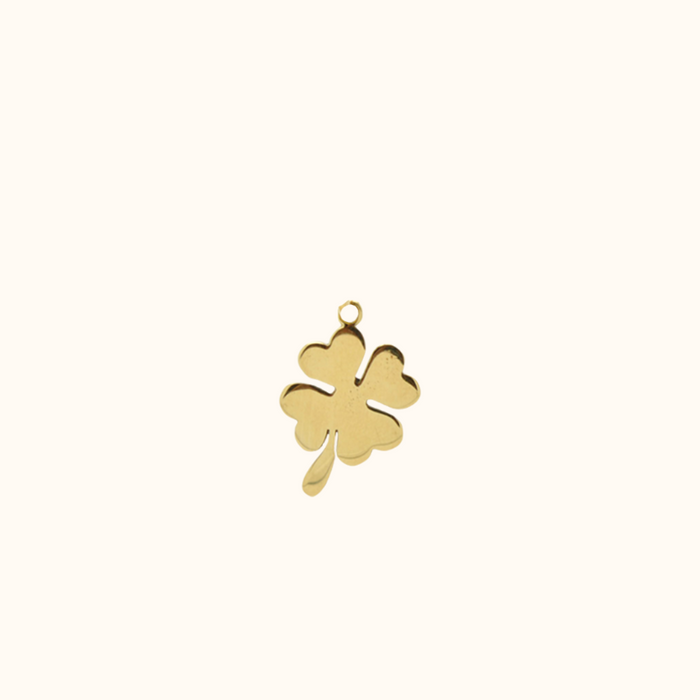 capi The Clover Pendant