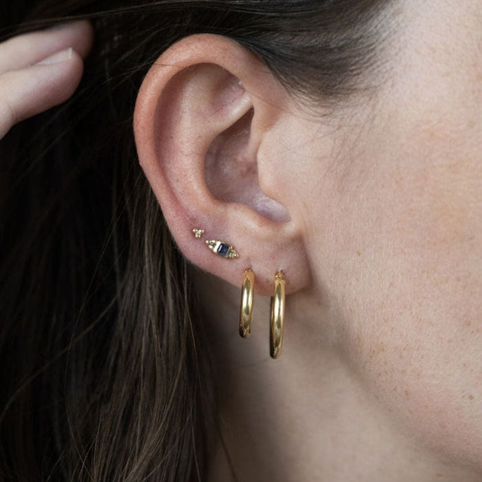 Capi Triangle Ball Stud