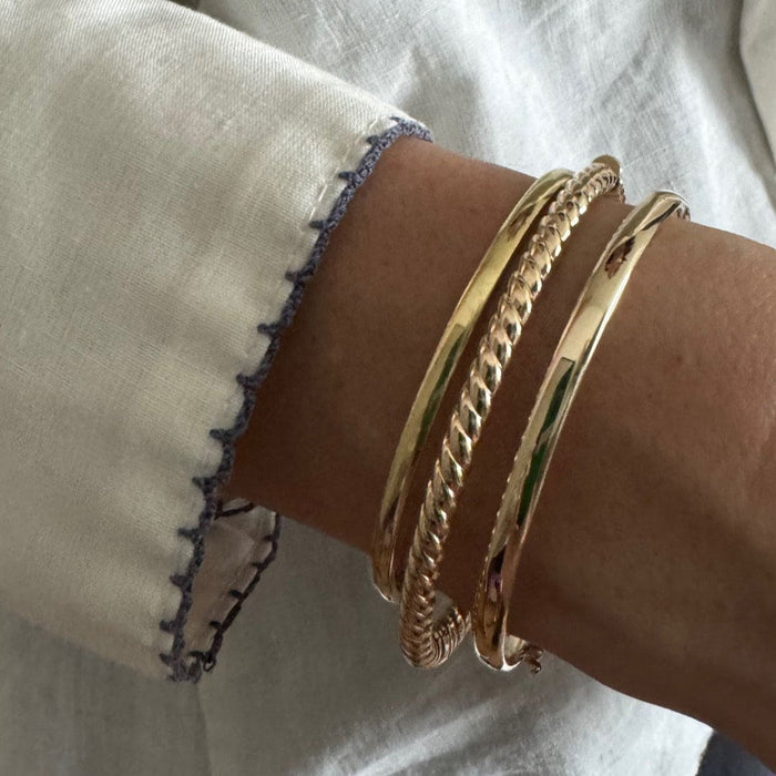 Capi Twisted Bangle Bracelet