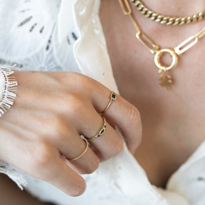 Capi Deco Ring With 2 Briljant Cut Ruby And 1 Square Cut Blue Sapphire