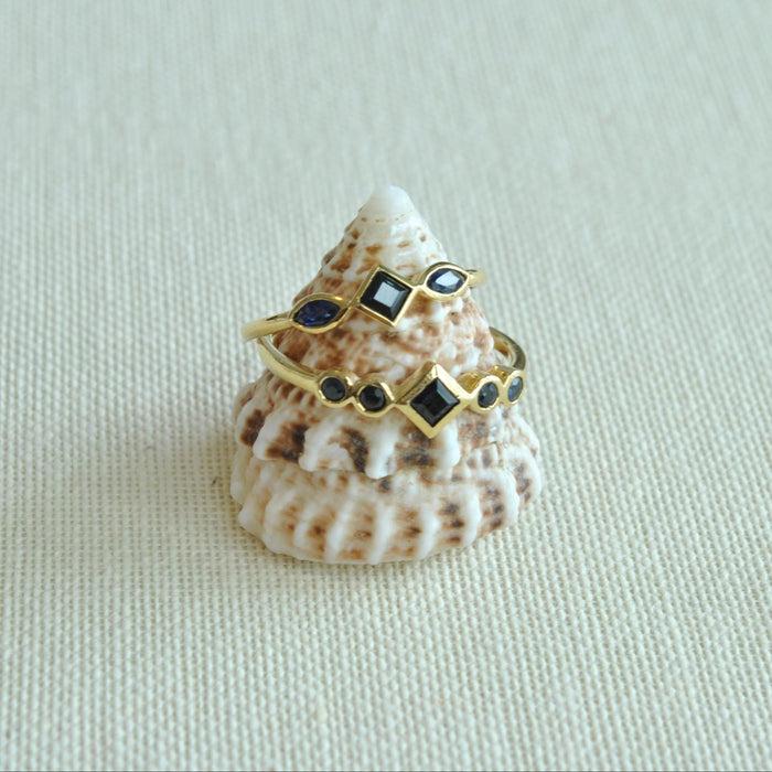 Capi Deco Ring With 2 Marquise And 1 Square Cut Blue Sapphire